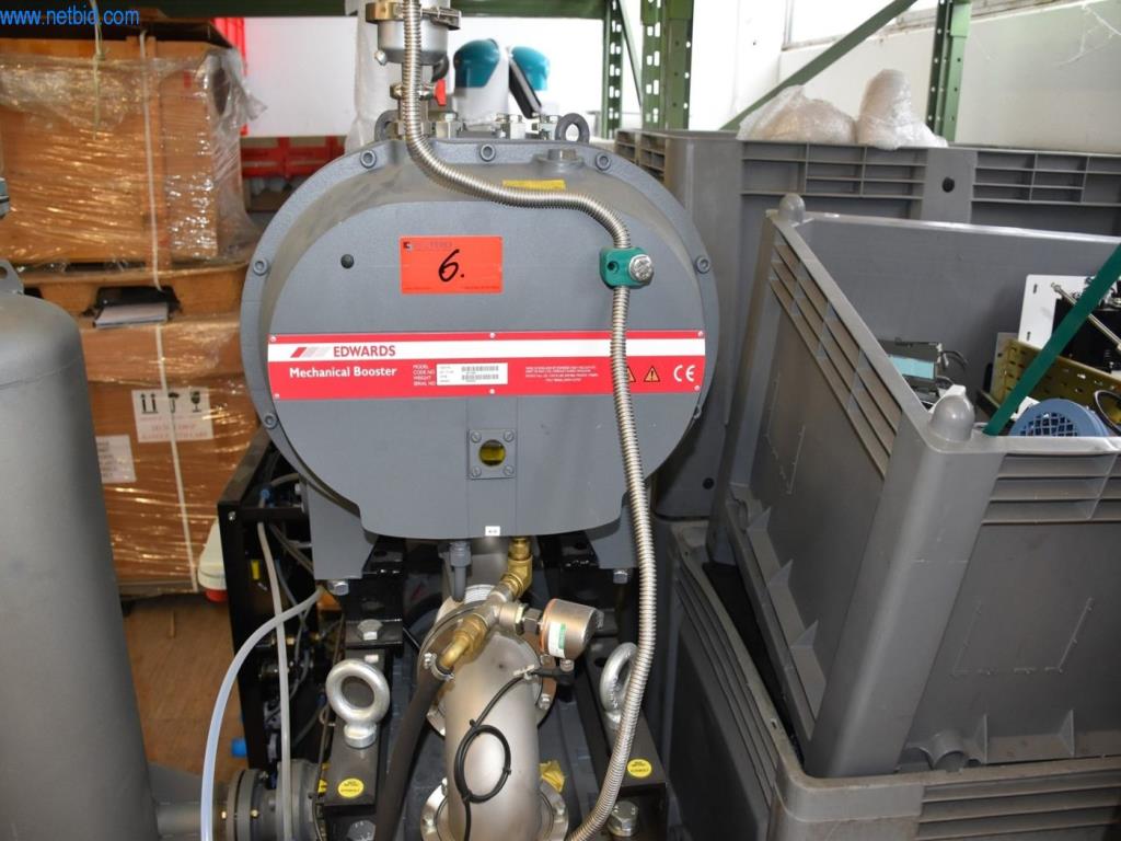 Extensos stocks de bombas de vácuo, dispositivos de medição, peças sobressalentes e acessórios-11