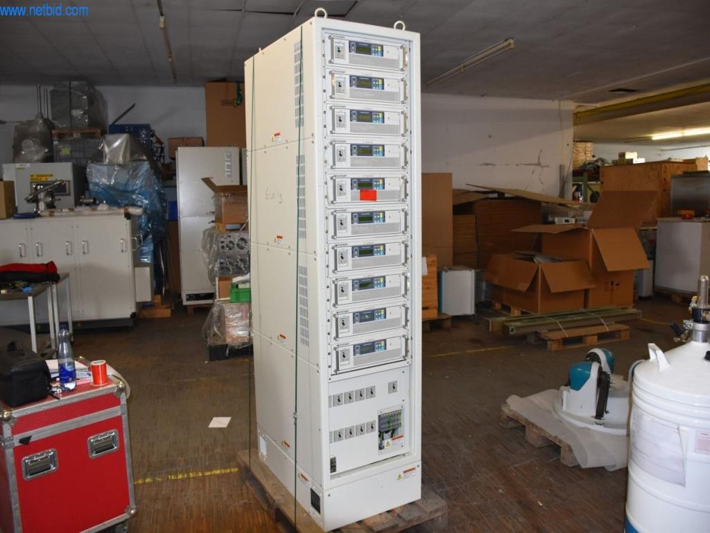 Umfangreiche Bestände an Vakuumpumpen, Meßgeräten, Ersatzteilen und Zubehör-1