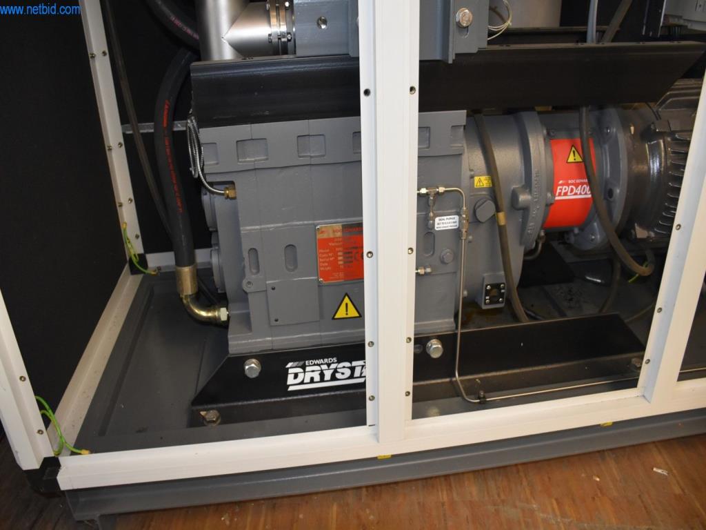 Umfangreiche Bestände an Vakuumpumpen, Meßgeräten, Ersatzteilen und Zubehör-11