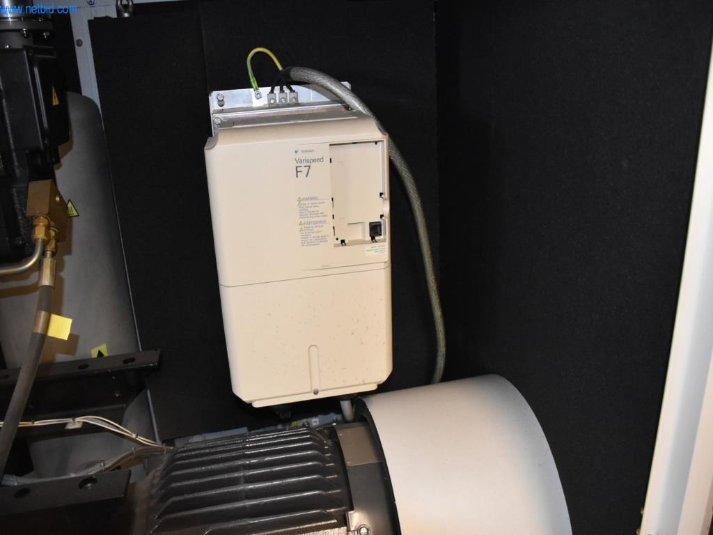 Umfangreiche Bestände an Vakuumpumpen, Meßgeräten, Ersatzteilen und Zubehör-13