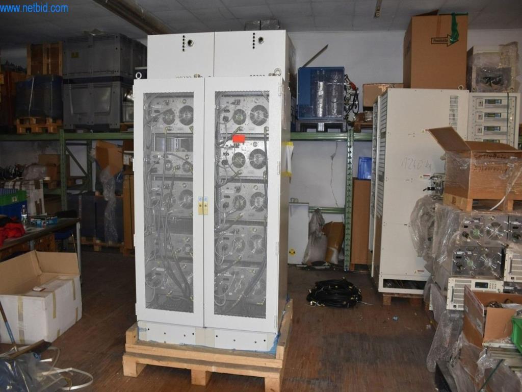 Umfangreiche Bestände an Vakuumpumpen, Meßgeräten, Ersatzteilen und Zubehör-1