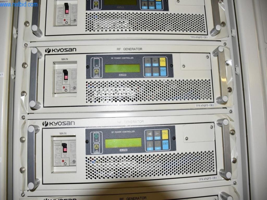 Umfangreiche Bestände an Vakuumpumpen, Meßgeräten, Ersatzteilen und Zubehör-7