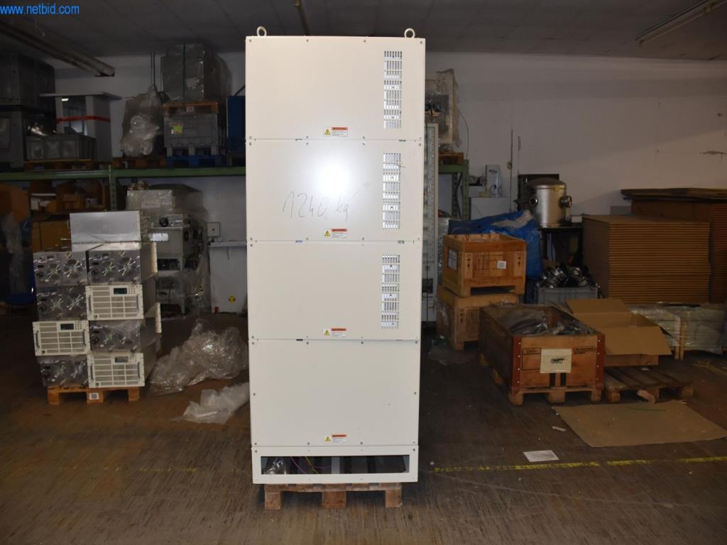 Obsežne zaloge vakuumskih črpalk, merilnih naprav, rezervnih delov in dodatne opreme-2