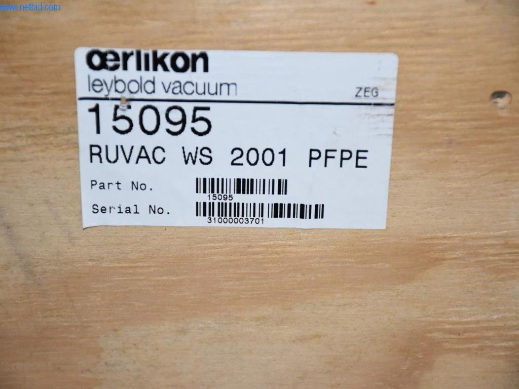 Rozsáhlé zásoby vývěv, měřicích přístrojů, náhradních dílů a příslušenství-7