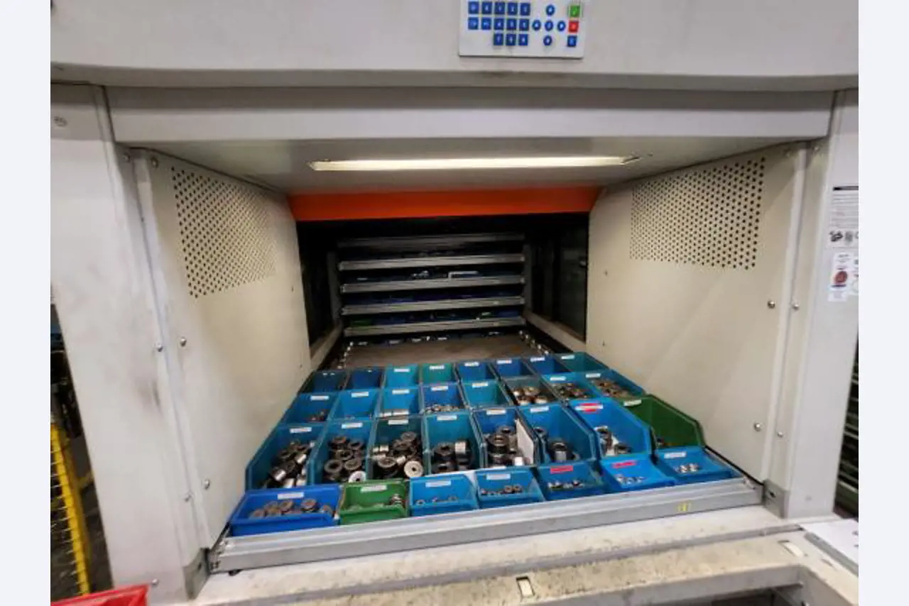 Machine tool sets for multi-stage presses-5