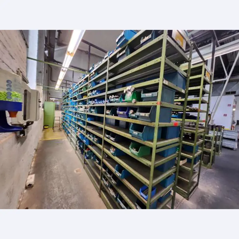 Machine tool sets for multi-stage presses-7