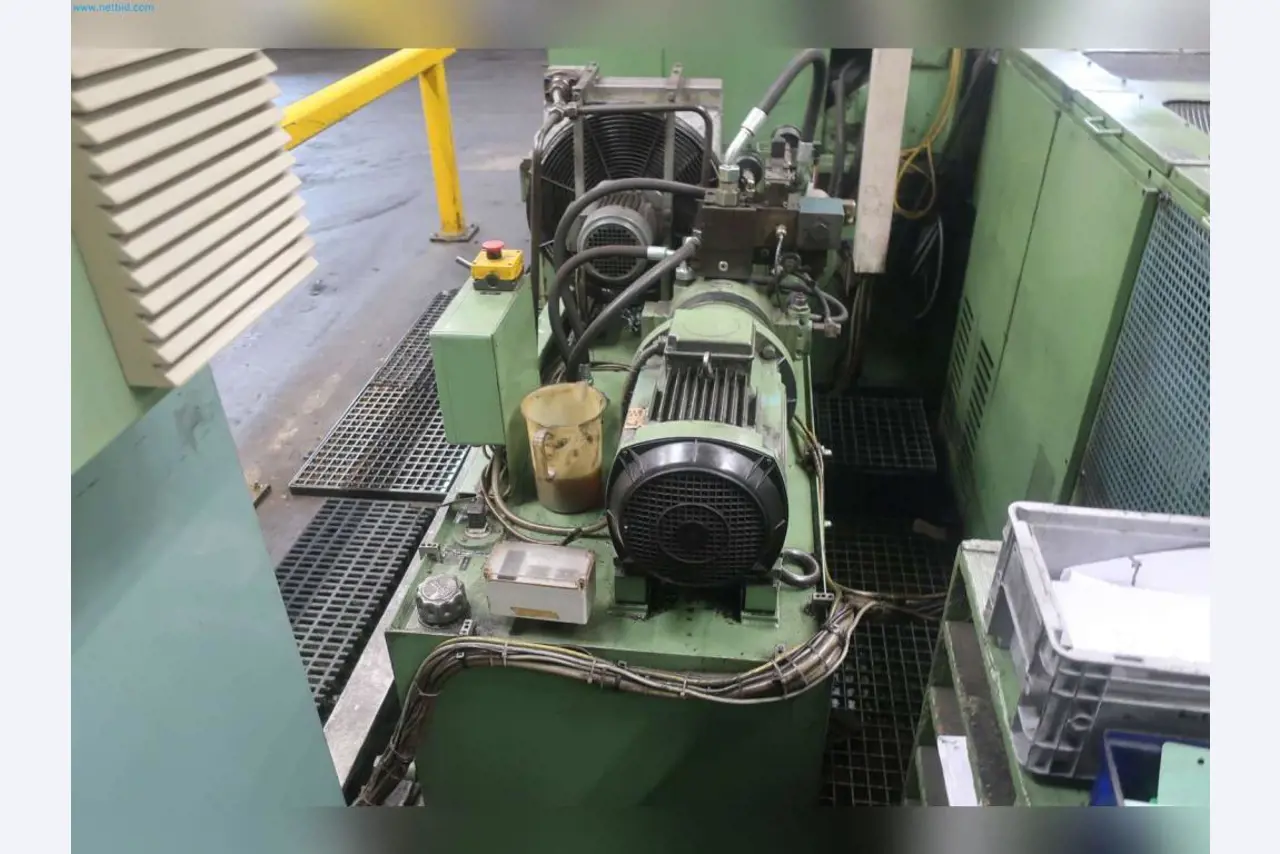 Maschinen aus dem Bereich Umformtechnik-7