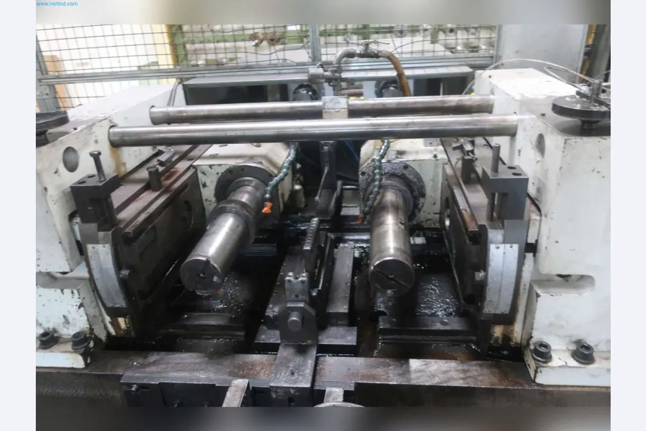 Máquinas del sector de la tecnología de conformado-11