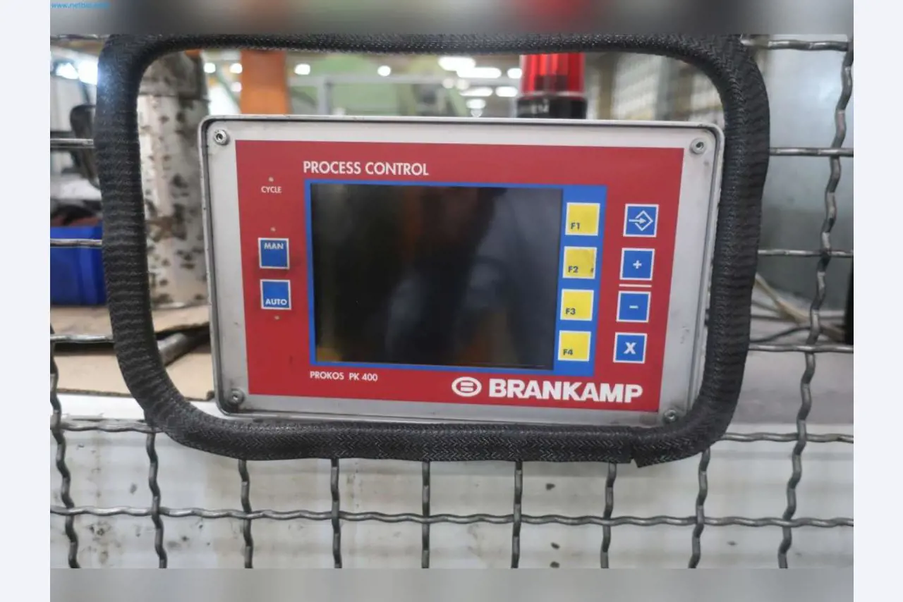 Máquinas del sector de la tecnología de conformado-3