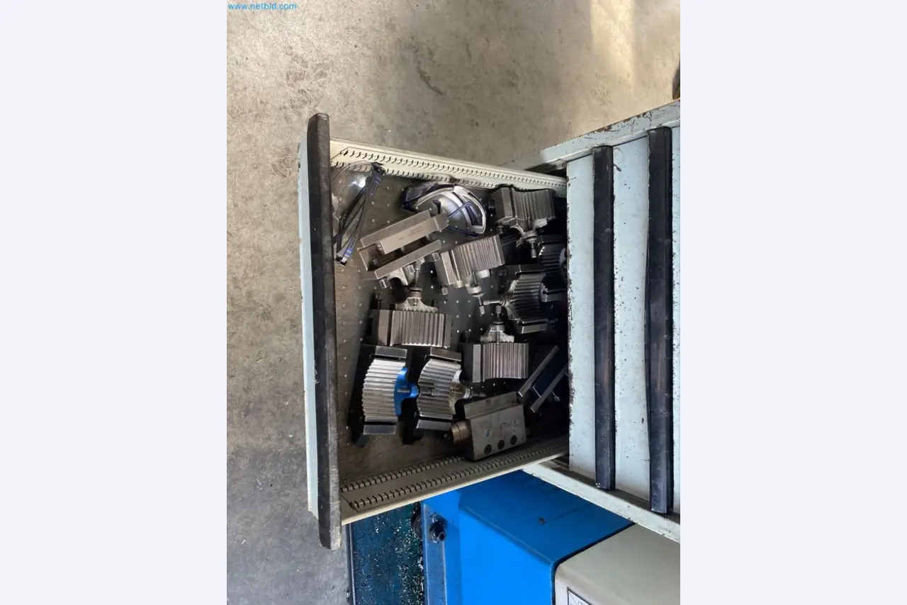 Maschinen aus dem Bereich Umformtechnik-9