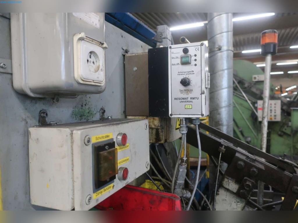 Stroje z oblasti tvářecích technologií-6