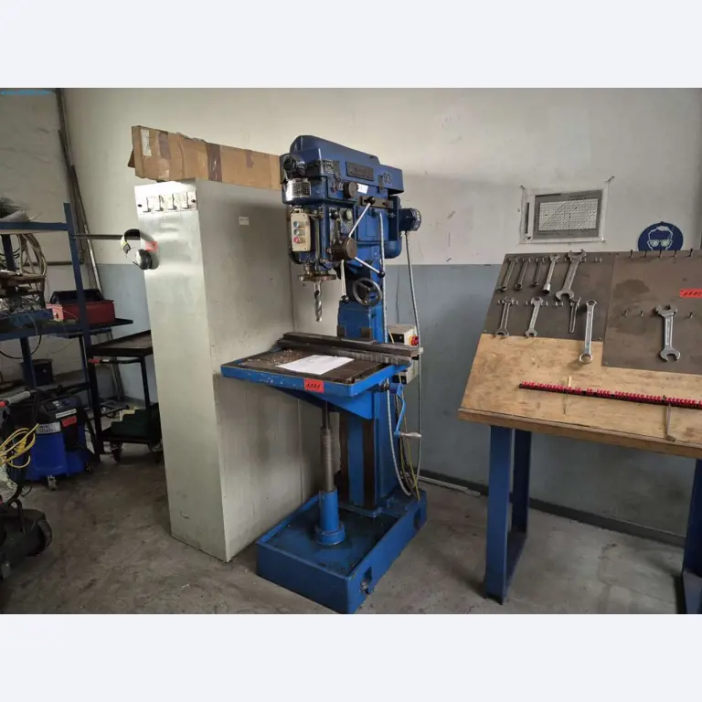 Maschinen aus dem Bereich Umformtechnik-1