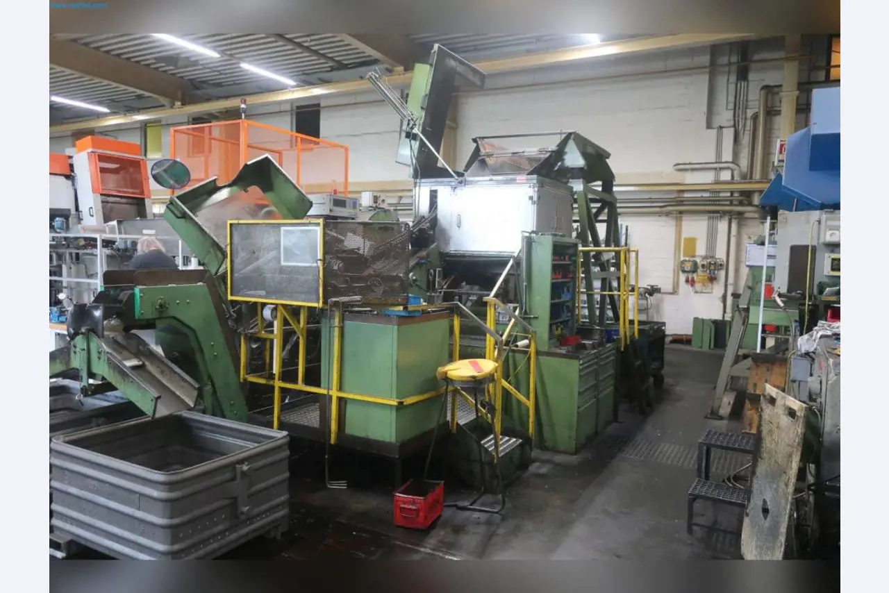 Maschinen aus dem Bereich Umformtechnik-1