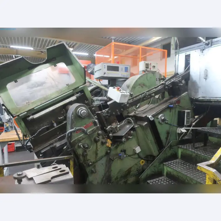 Maschinen aus dem Bereich Umformtechnik-9