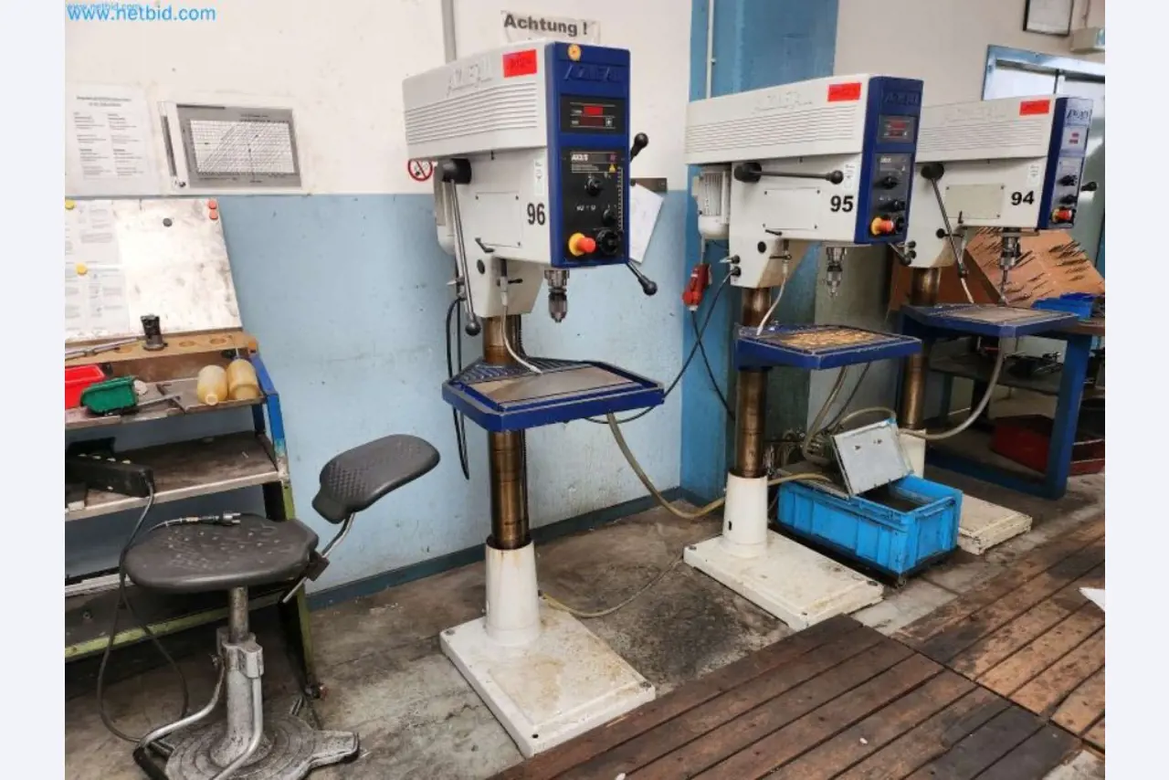 Maschinen aus dem Bereich Umformtechnik-2