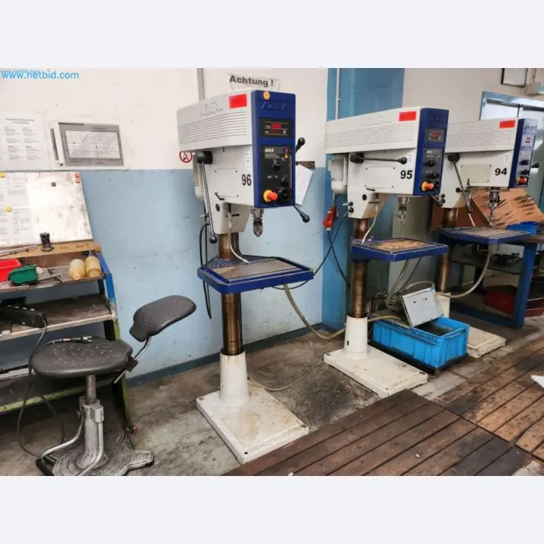 Maschinen aus dem Bereich Umformtechnik-2