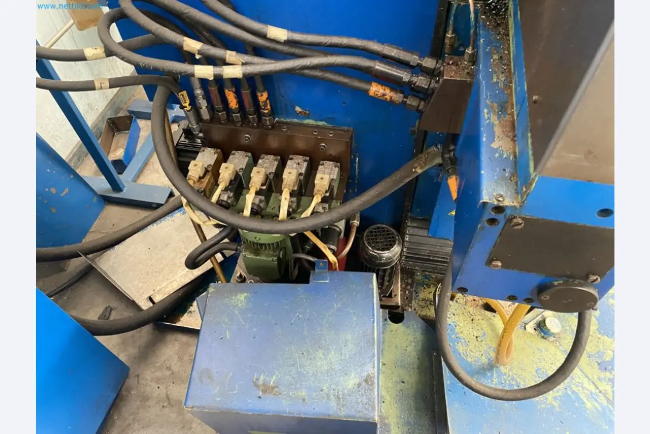 Maschinen aus dem Bereich Umformtechnik-3