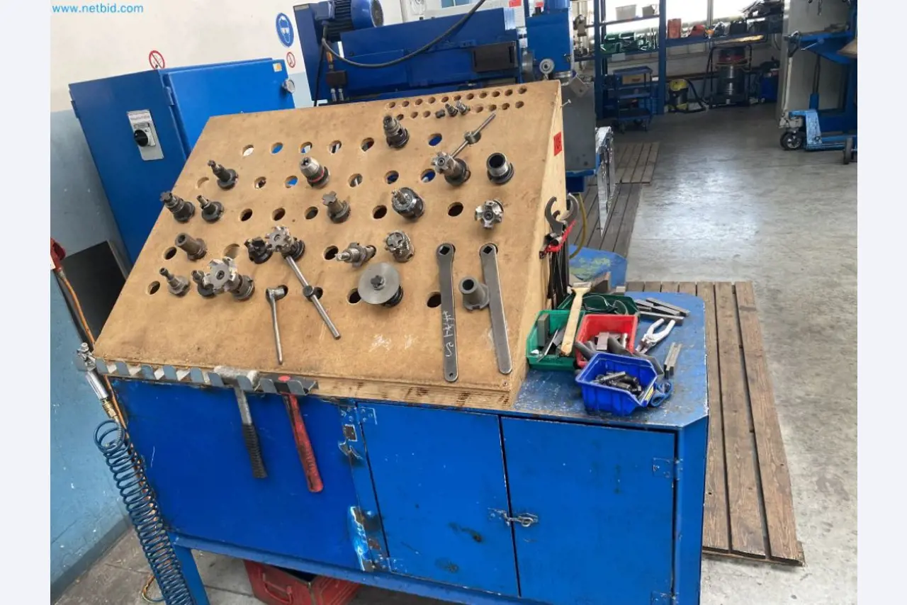 Maschinen aus dem Bereich Umformtechnik-5