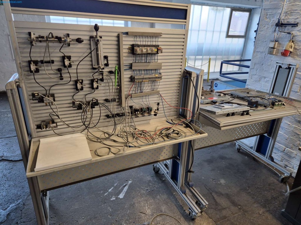 Maschinen aus dem Bereich Umformtechnik-2