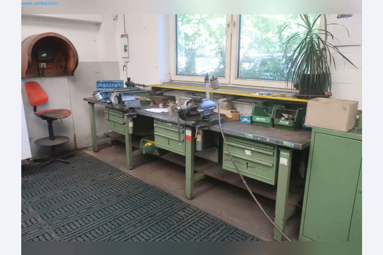 Maschinen aus dem Bereich Umformtechnik-1