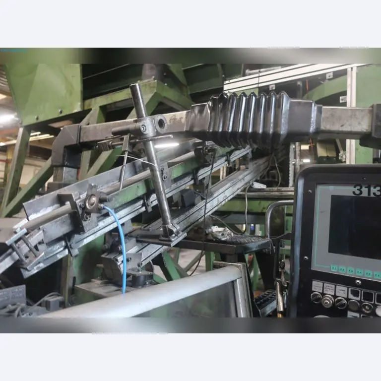 Maschinen aus dem Bereich Umformtechnik-12