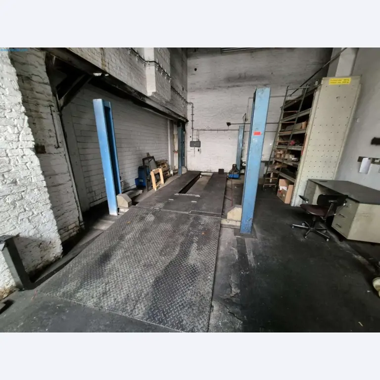 Maschinen aus dem Bereich Umformtechnik-1