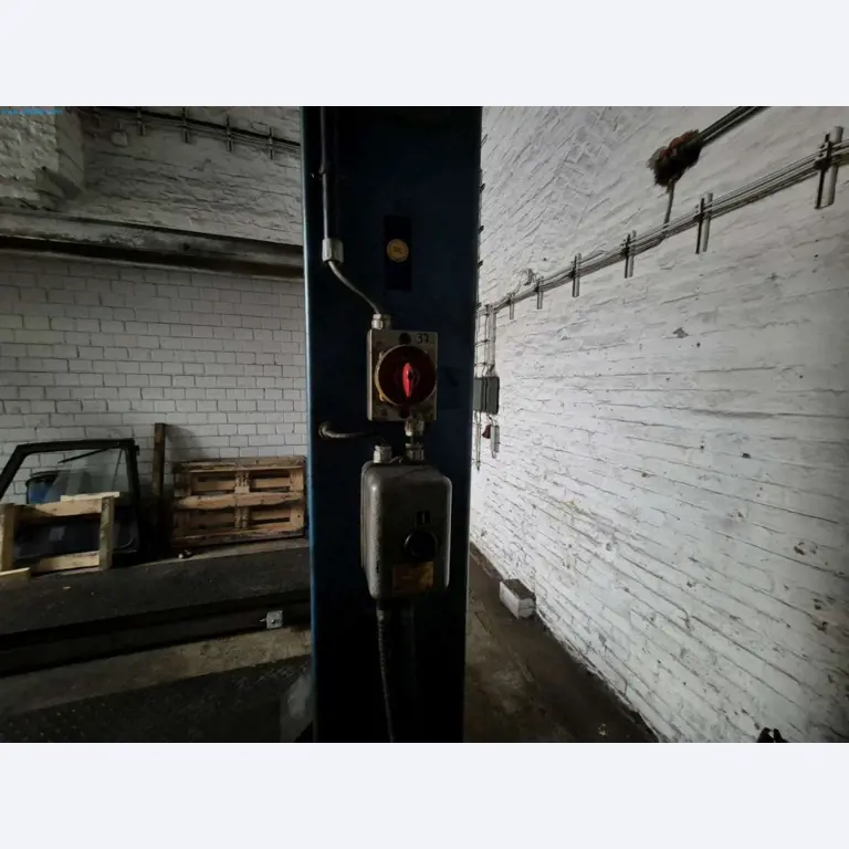 Maschinen aus dem Bereich Umformtechnik-3