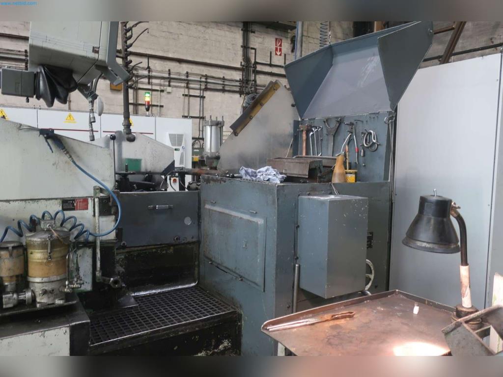 Maschinen aus dem Bereich Umformtechnik-9