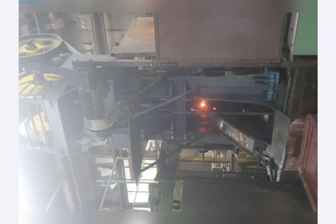 Máquinas del sector de la tecnología de conformado-2