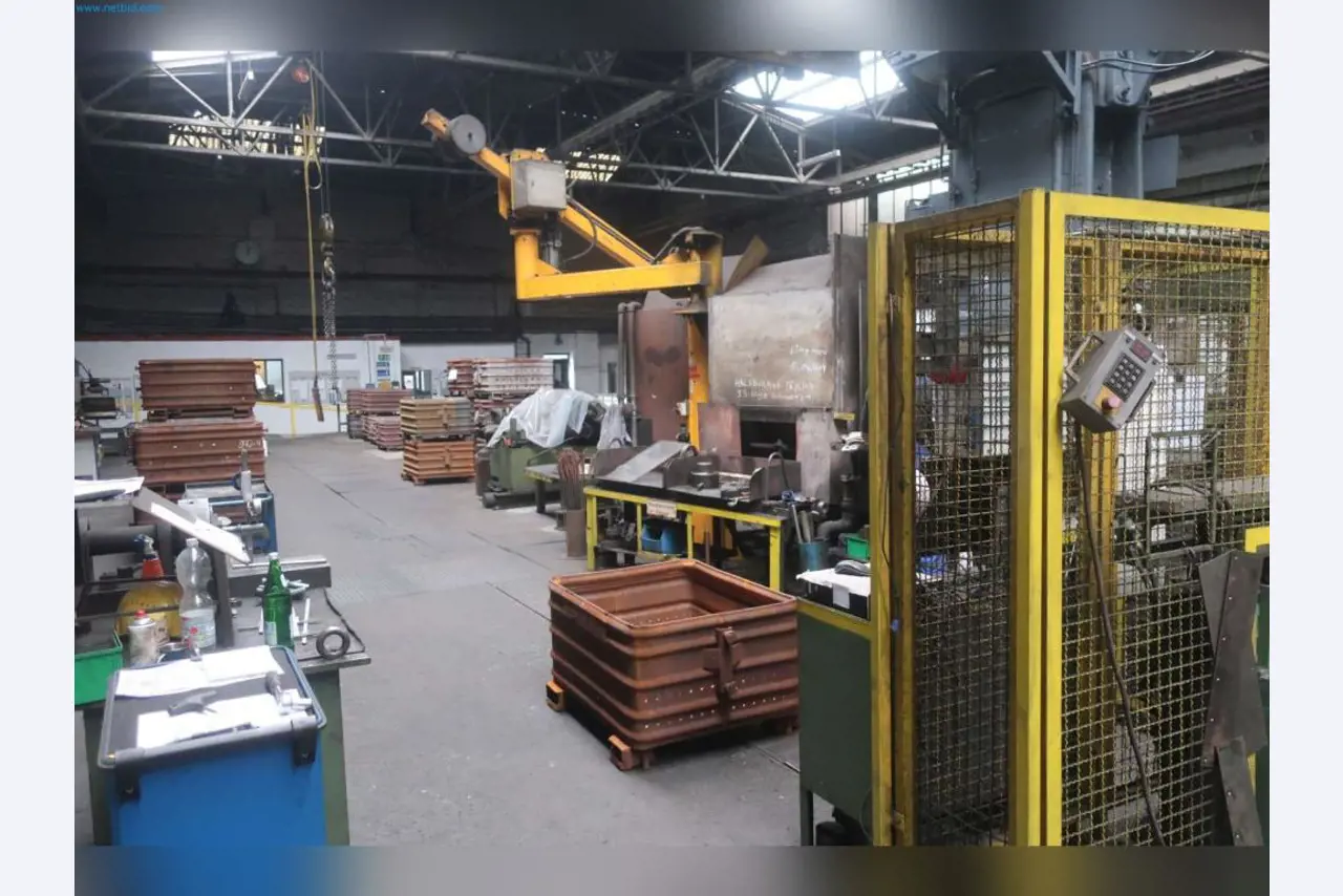 Máquinas del sector de la tecnología de conformado-6