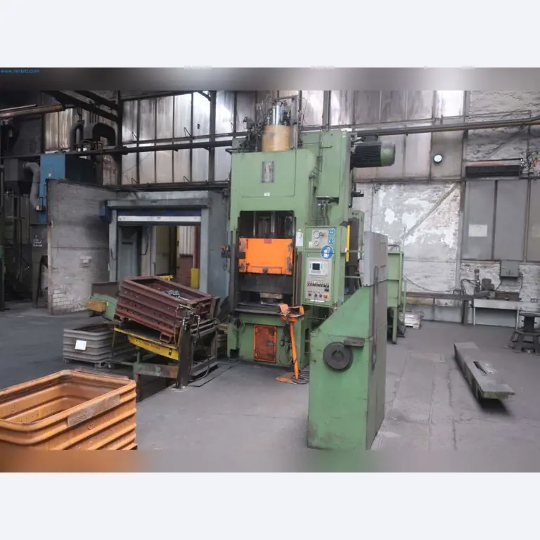 Maschinen aus dem Bereich Umformtechnik-1