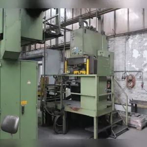 hydraulische Abgratpresse