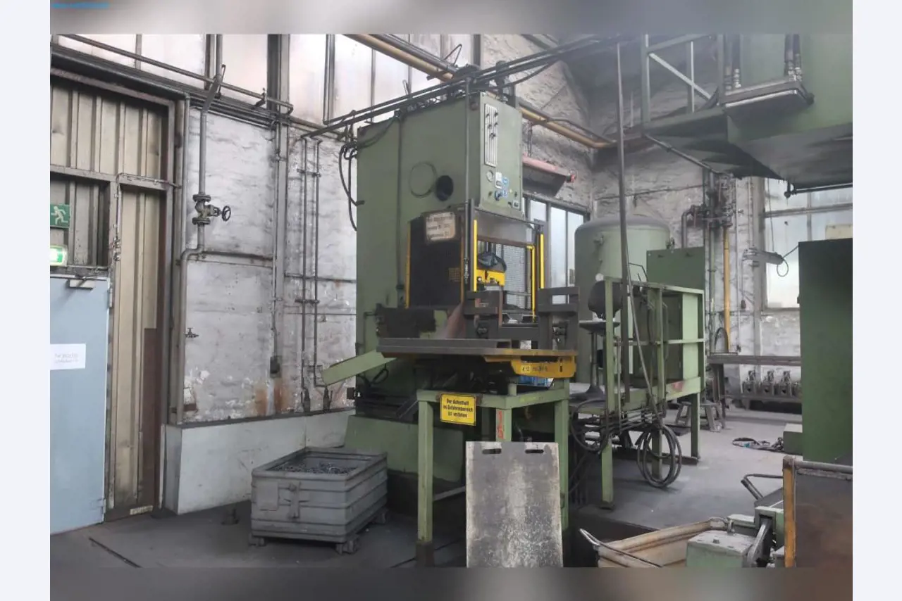 Maschinen aus dem Bereich Umformtechnik-5
