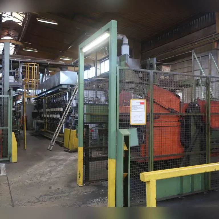 Durchlauf-Schraubenvergütungsanlage "Linie 3"