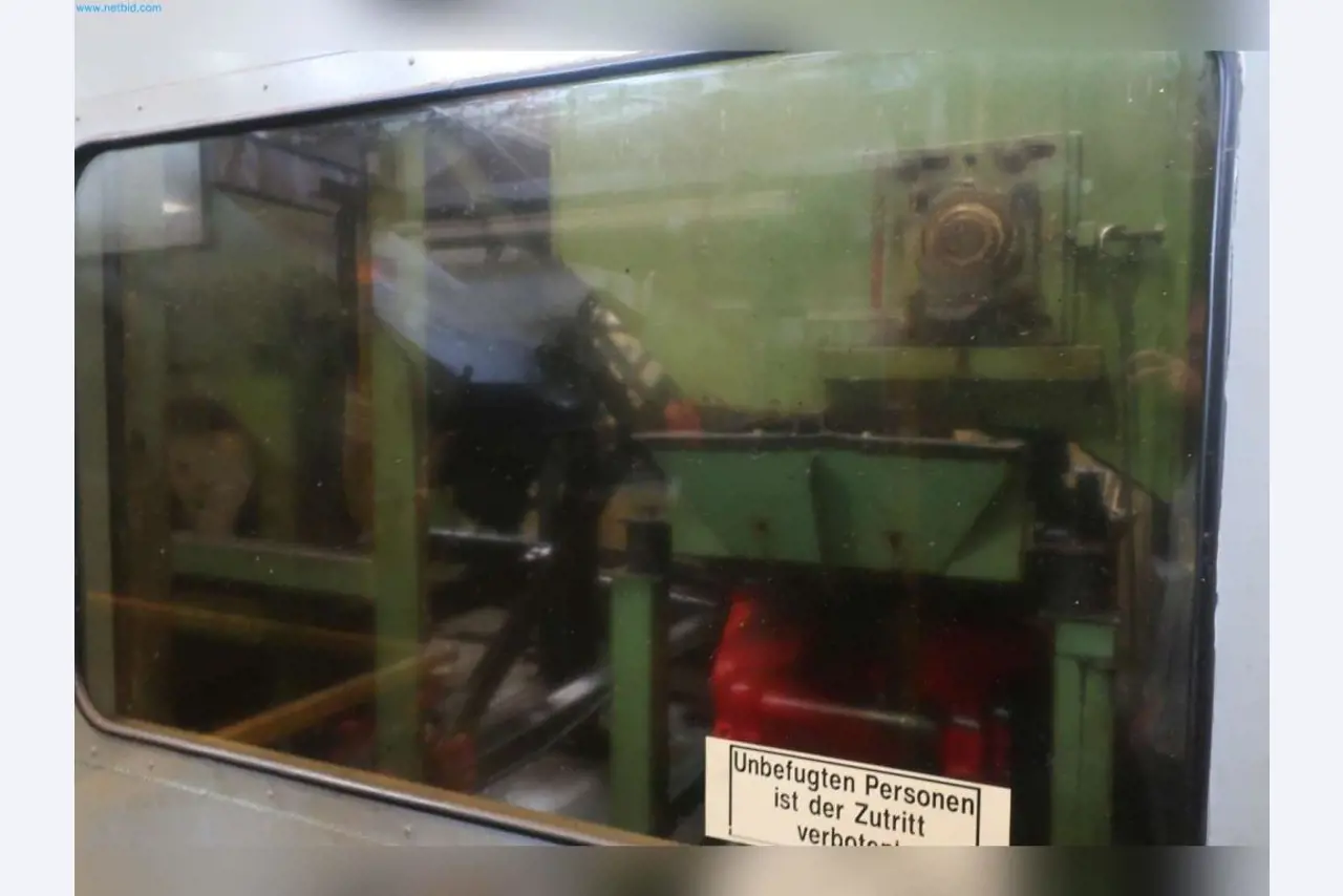 Maschinen aus dem Bereich Umformtechnik-32