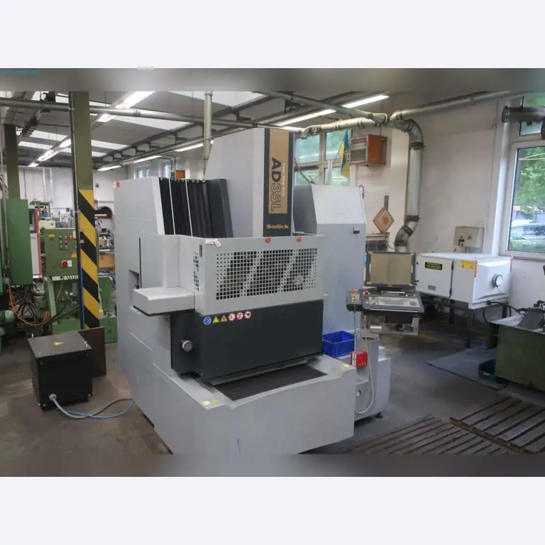 Maschinen aus dem Bereich Umformtechnik-1