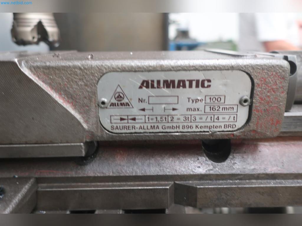 Maschinen aus dem Bereich Umformtechnik-8