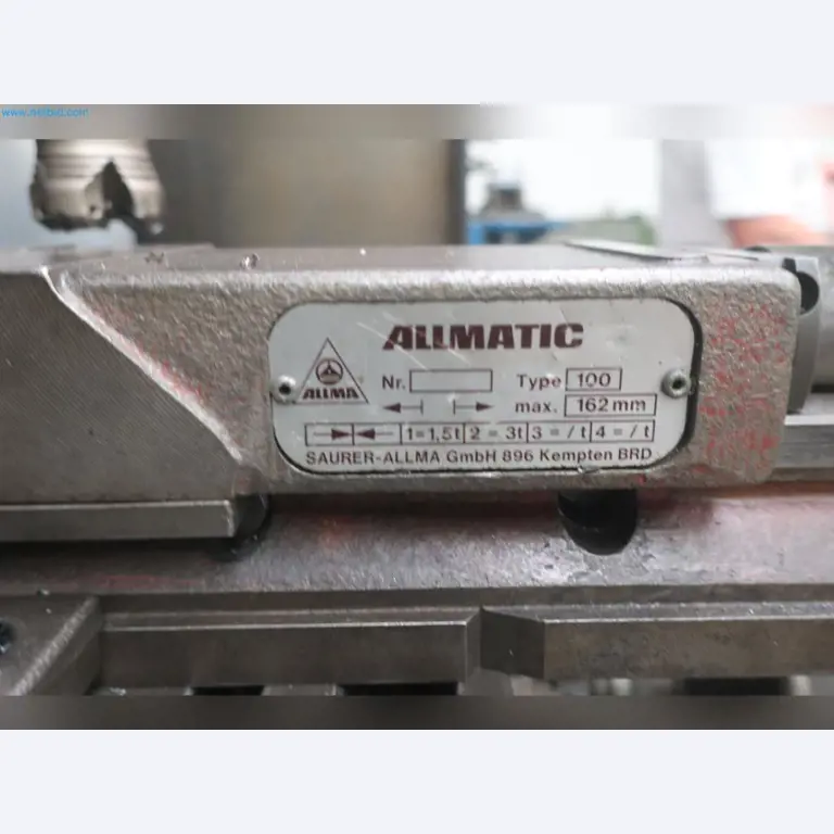 Maschinen aus dem Bereich Umformtechnik-8