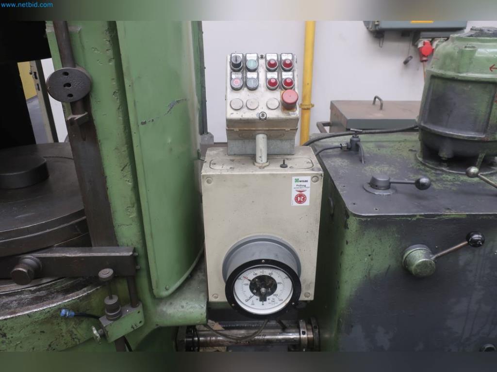 Maschinen aus dem Bereich Umformtechnik-2