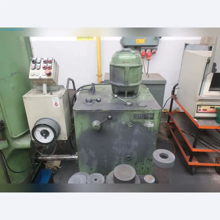 Maschinen aus dem Bereich Umformtechnik-3