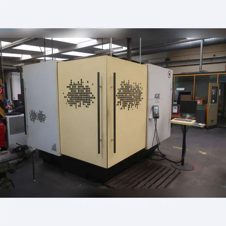 Maschinen aus dem Bereich Umformtechnik-1