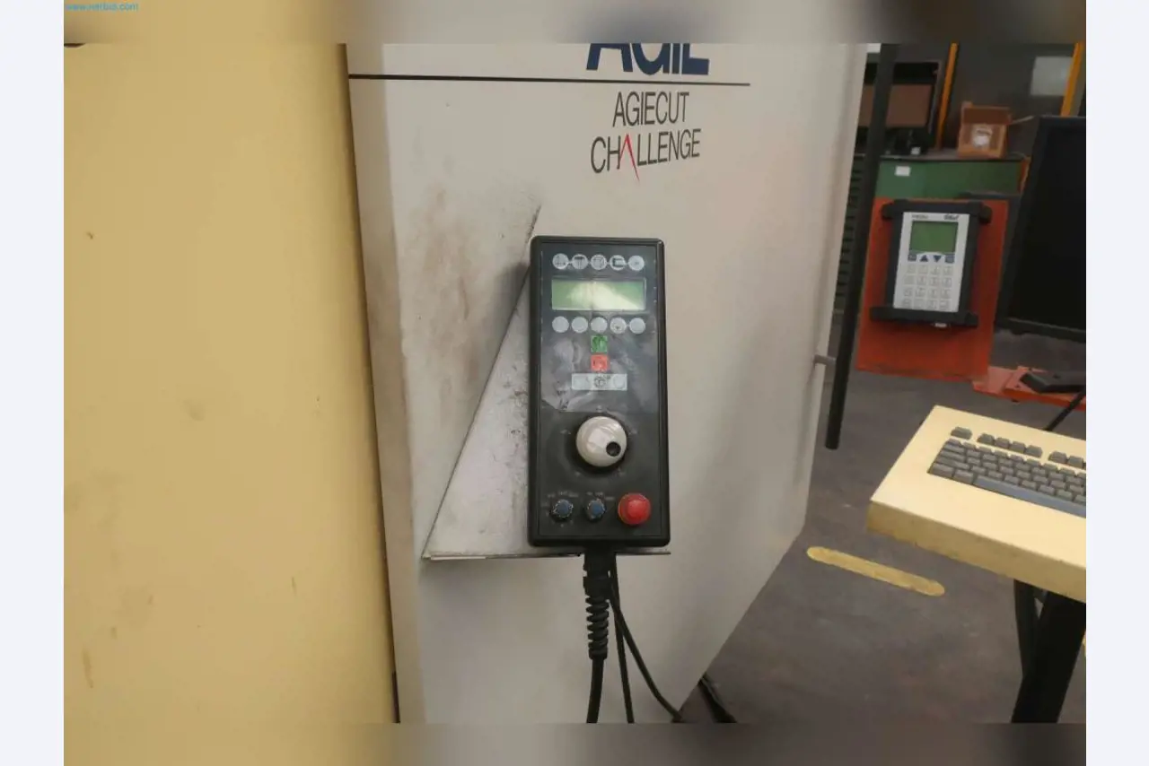 Maschinen aus dem Bereich Umformtechnik-3