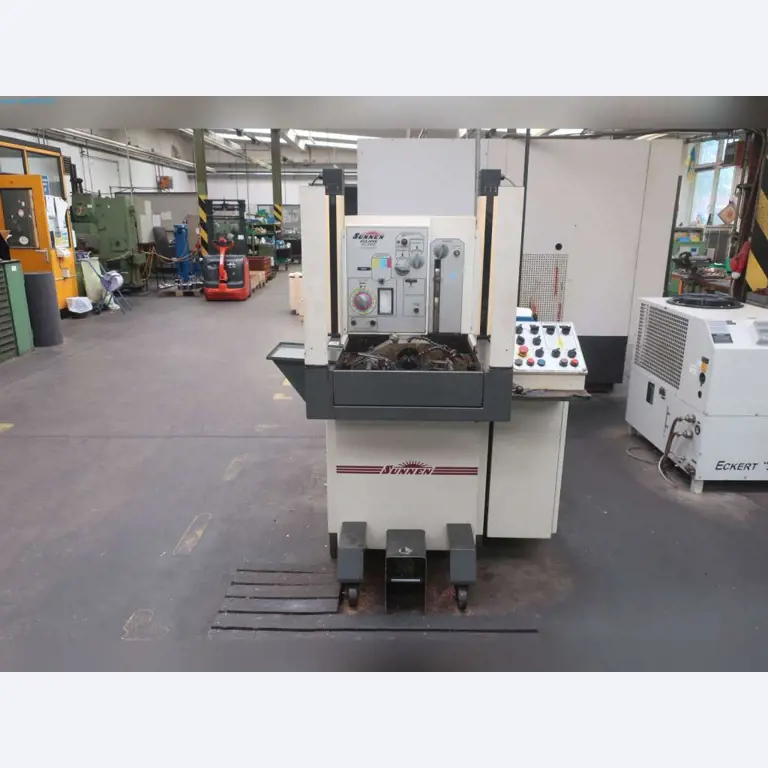 Maschinen aus dem Bereich Umformtechnik-2