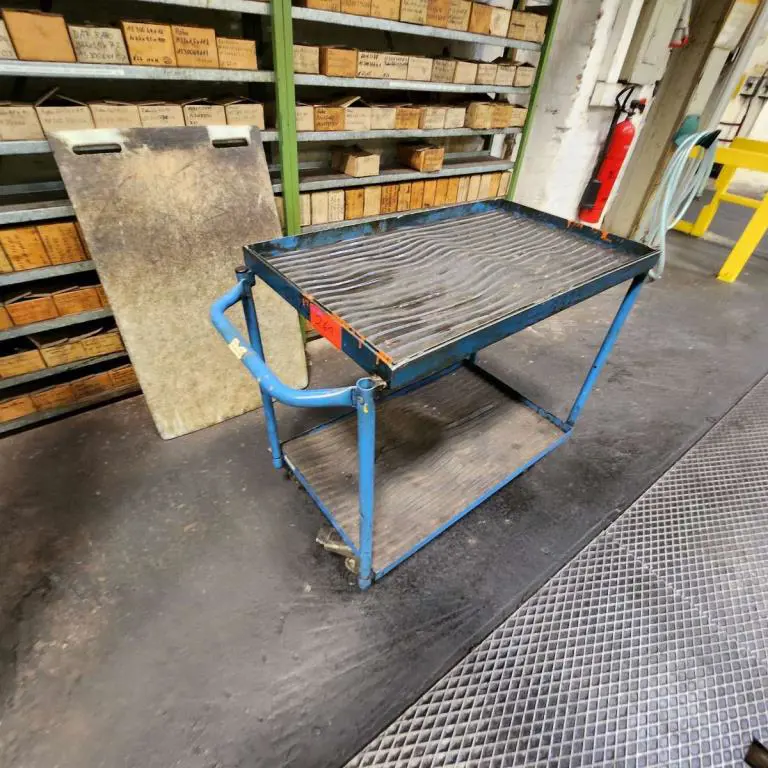 2 Etagen-Transportwagen