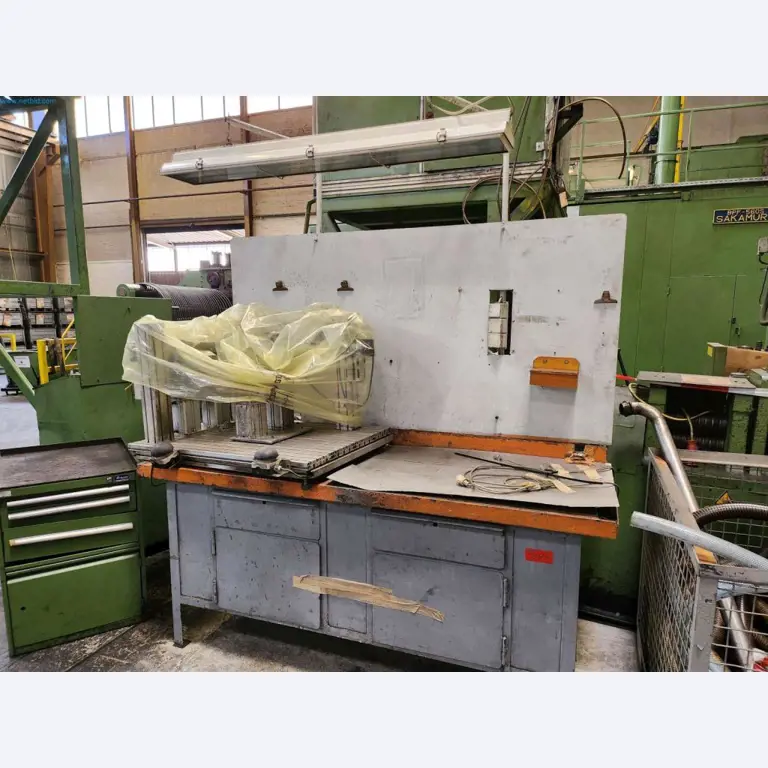 Máquinas del sector de la tecnología de conformado-1