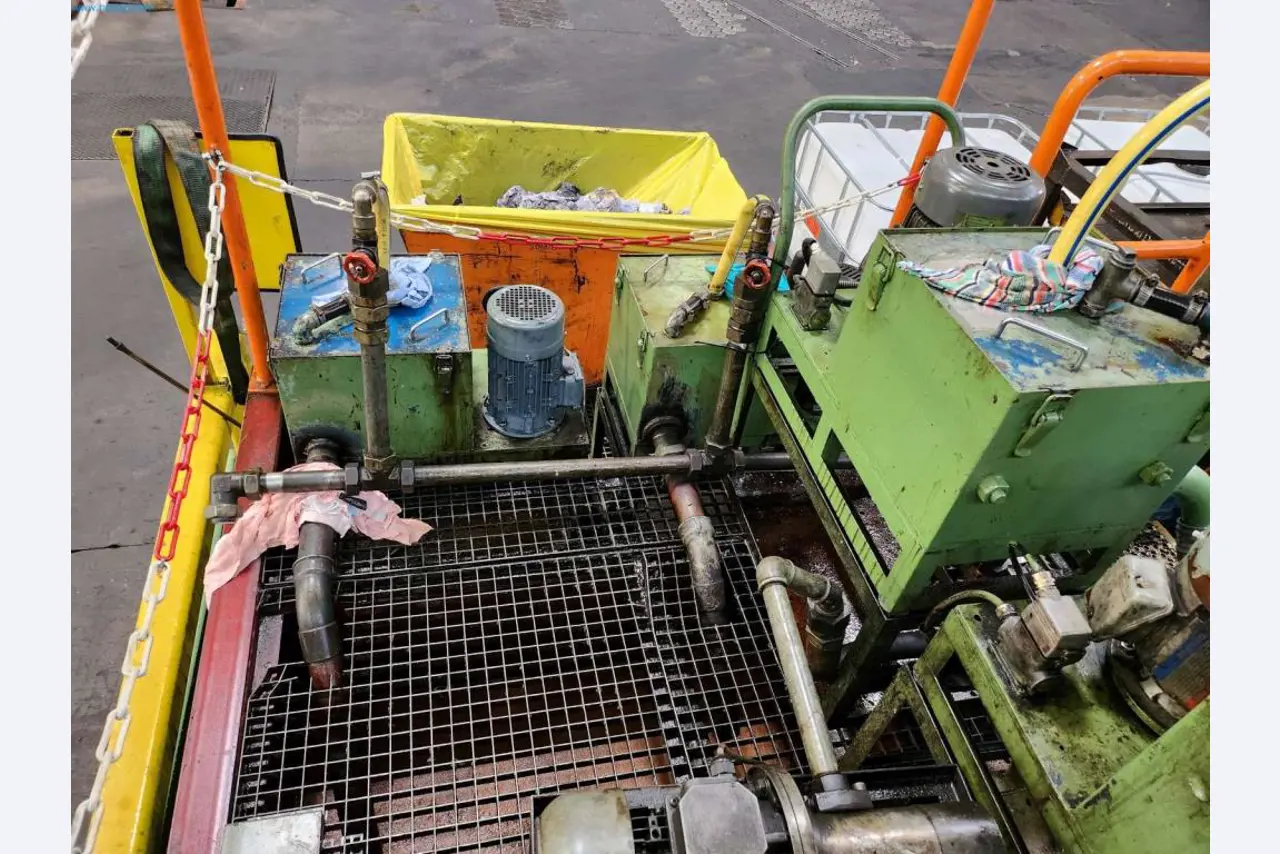 Maschinen aus dem Bereich Umformtechnik-2