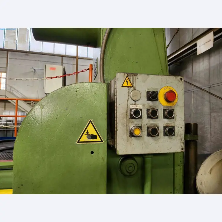 Máquinas del sector de la tecnología de conformado-2