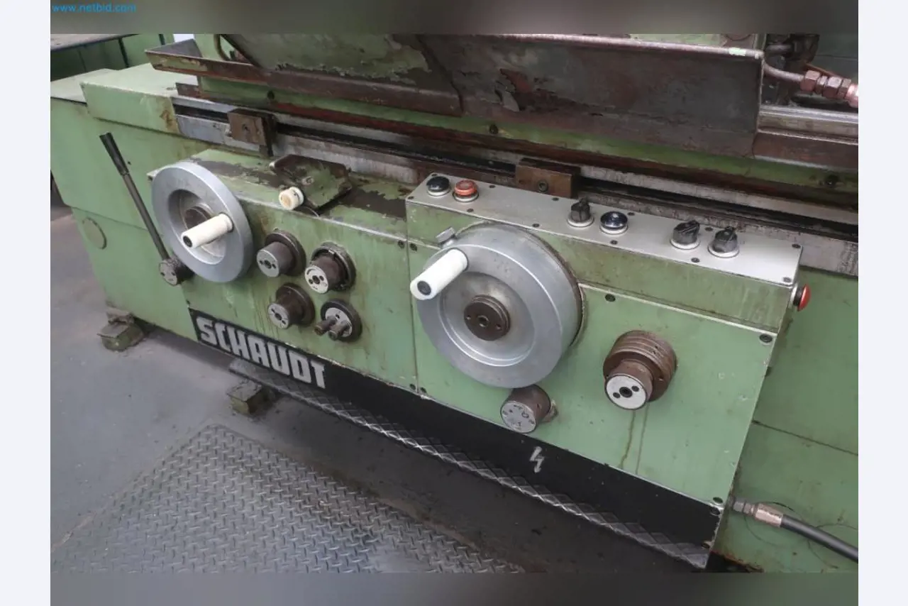 Stroji s področja tehnologije oblikovanja-5