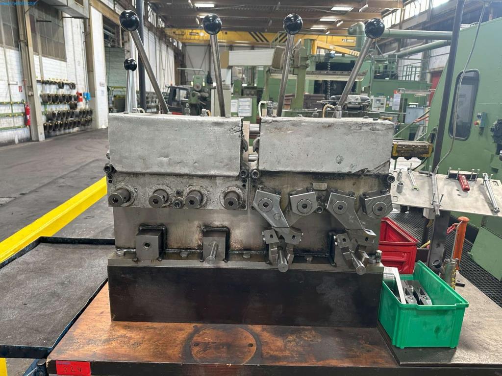 Maschinen aus dem Bereich Umformtechnik-2