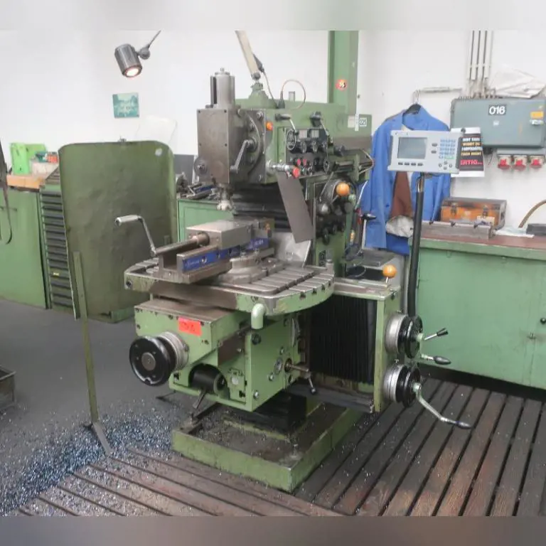 Universal- Bohr-/Fräsmaschine Maho MH700